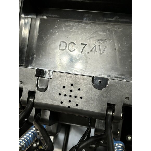 Misco Toys‎ Truck 4x4 Skidz USA 55 Truck & Remote 2.4 GHZ No Remote Untested - Picture 8 of 10